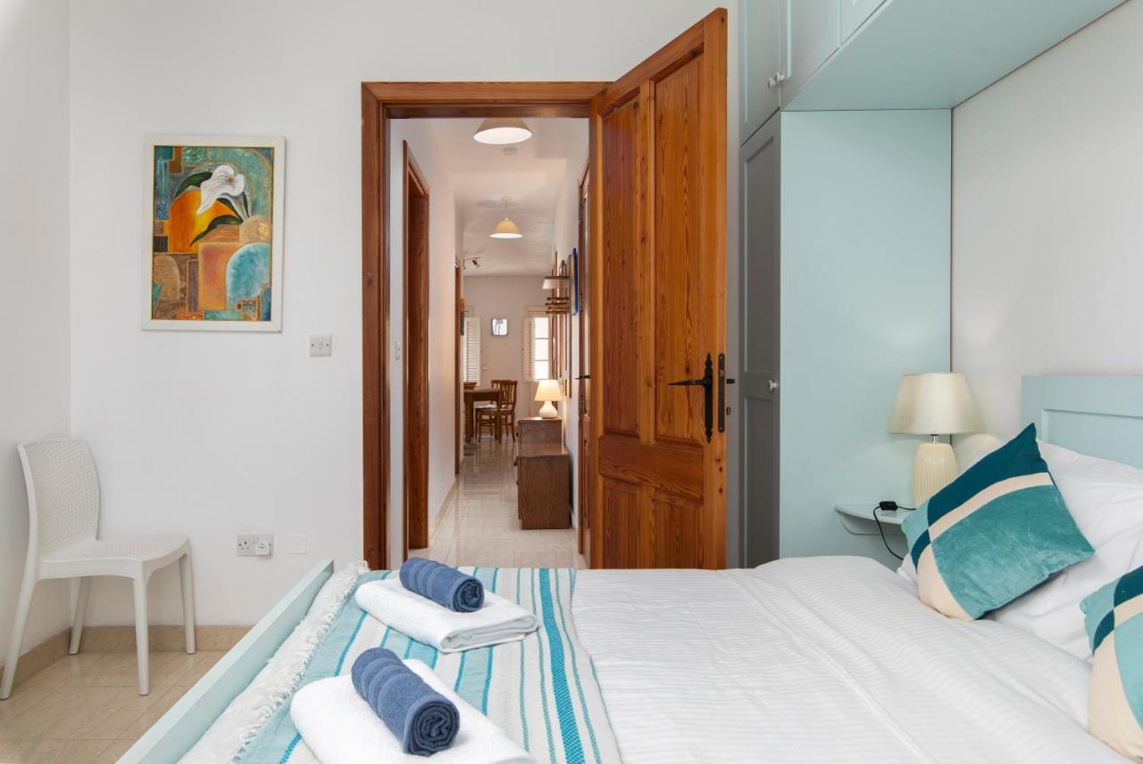 Modern 2Br Apartment Close To Sea, In The Heart Of スリーマ エクステリア 写真